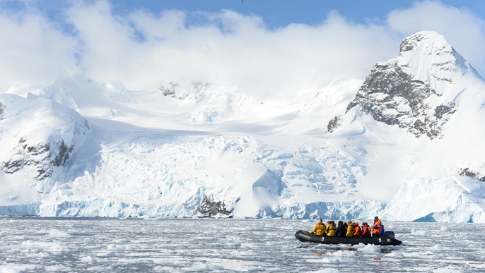 ゾディアッククルーズ/南極クルーズ